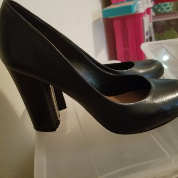 Aldo Stacked Heels - Picture 6 of 6